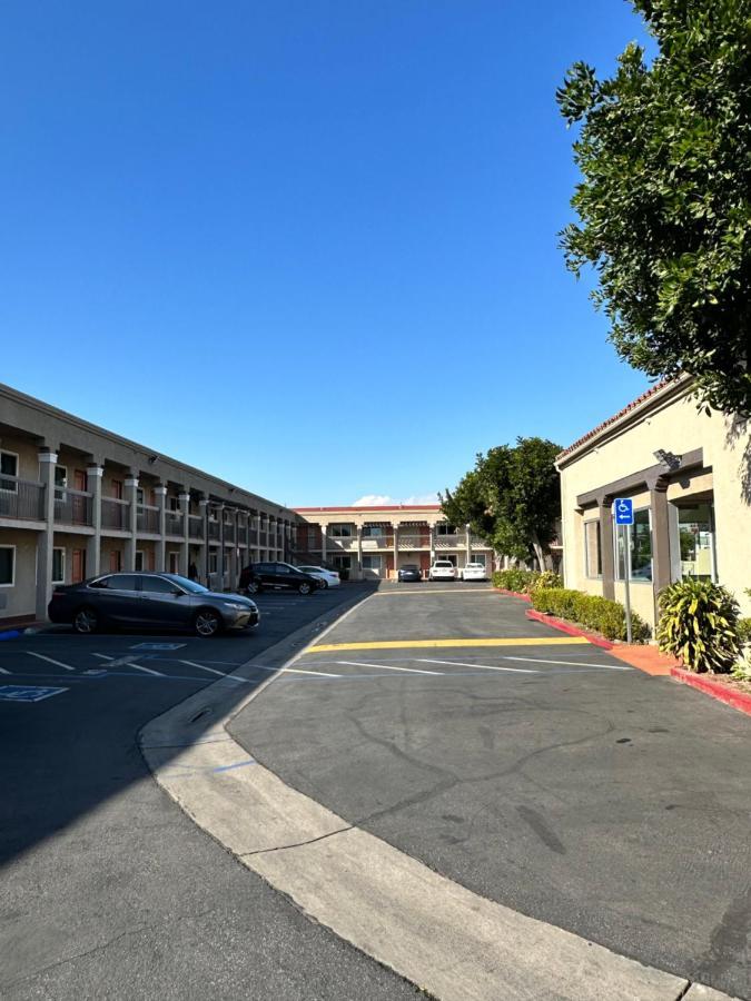 Rodeway Inn South Gate - Los Angeles South Exterior foto